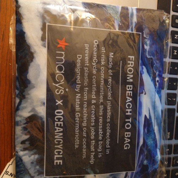 2 Macy's X Oceancycle bags - Picture 4 of 9